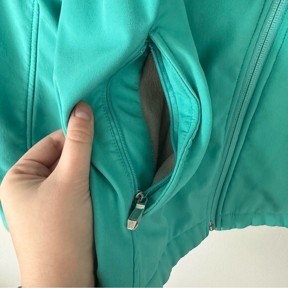 Spyder Blue Athletic Full-Zip Soft Shell Jacket Size Medium - Picture 6 of 16